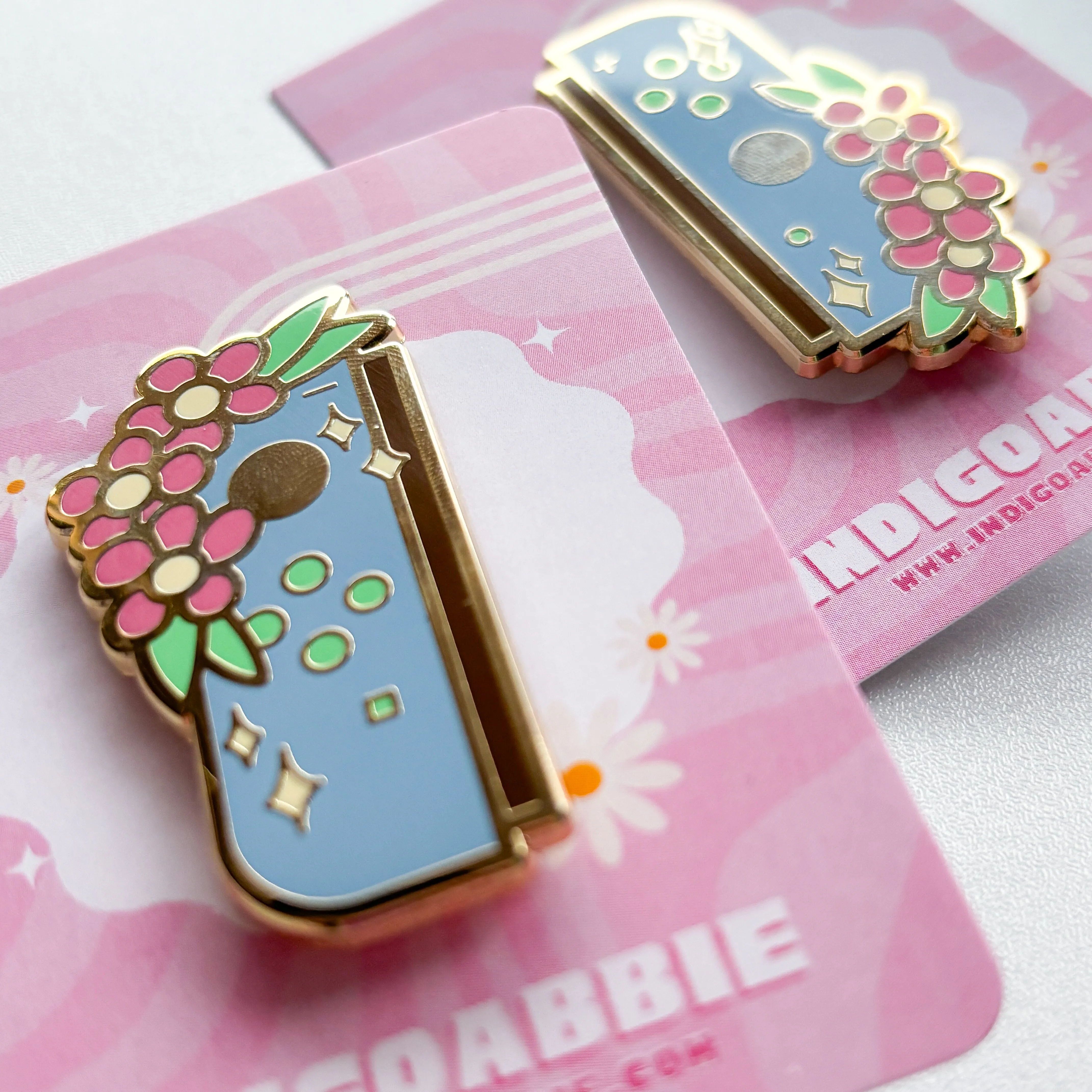 Blue Floral JoyCon Enamel Pin | Nintendo Switch Enamel Pin Floral Joycon Pin