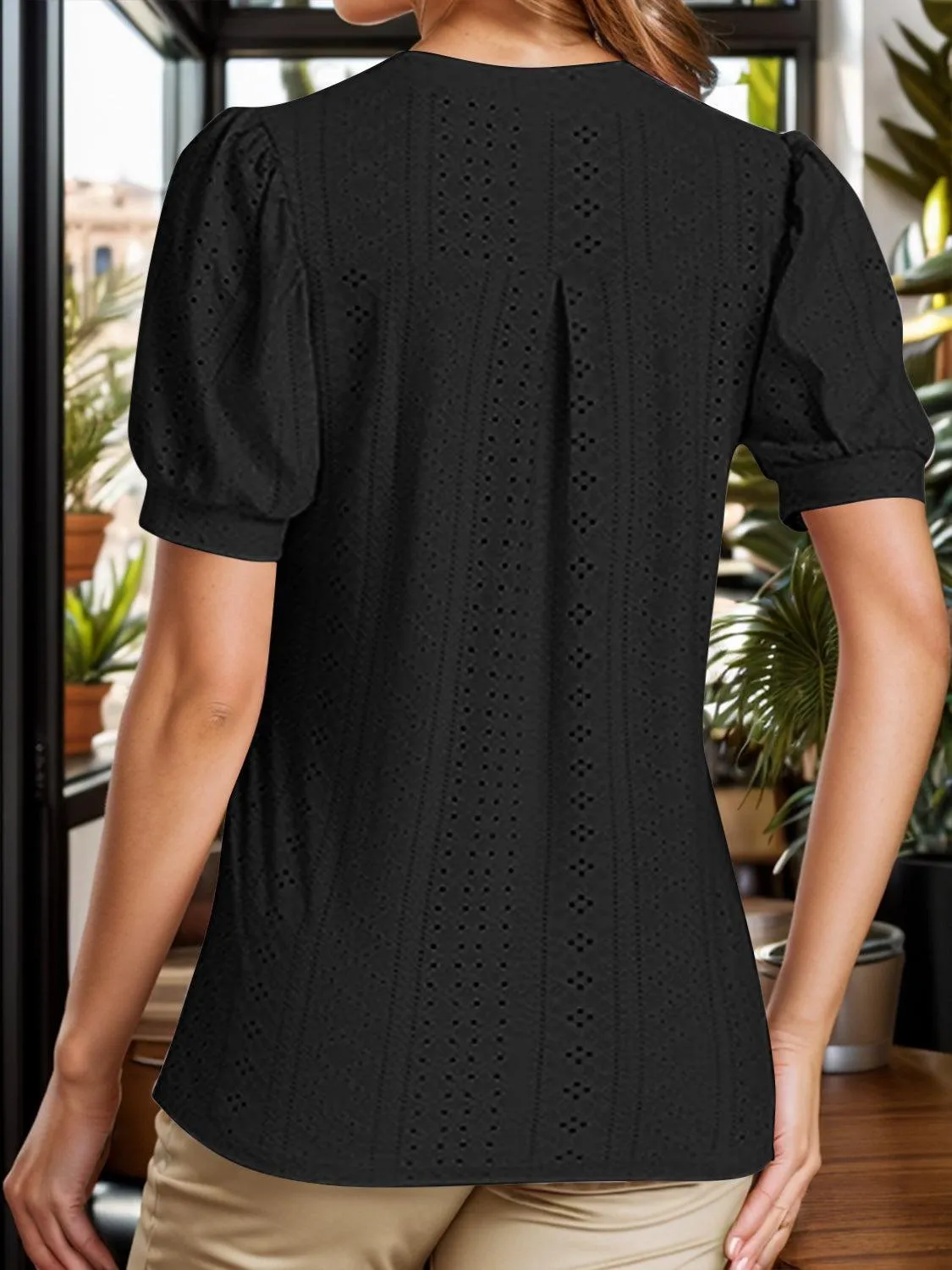 Sweet Everyday Eyelet Puff Sleeve Blouse
