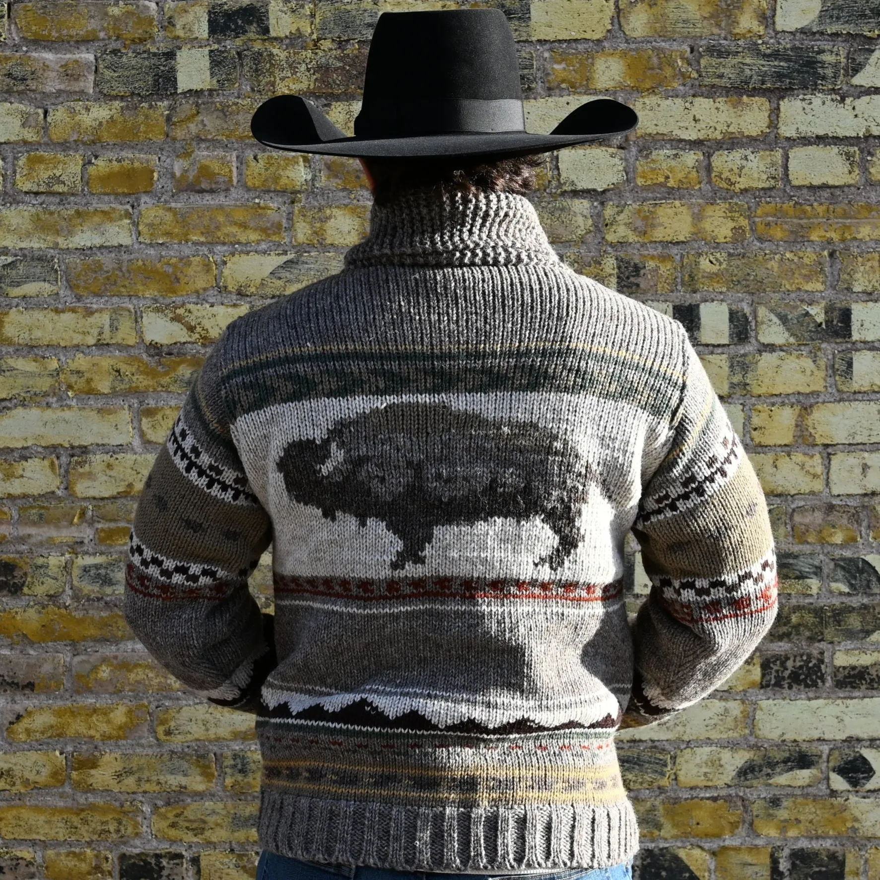 Yellowstone - Men's Wool Knit Sweater with Buffalo in Medium Natural